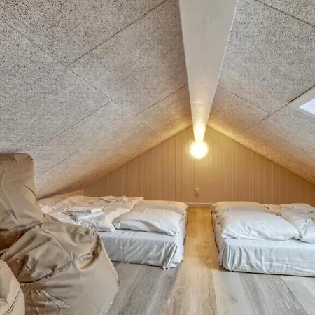 Villavilla 767 - Am See, Deutschland * Jesendorf